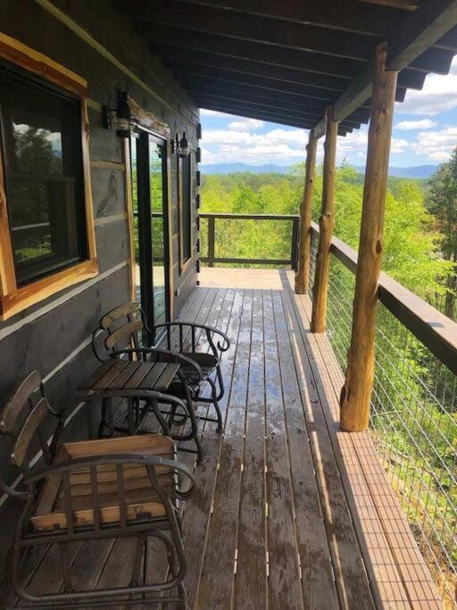 The Log Castle~Stunning Mountain Views~Hot Tub Villa Sevierville Exterior photo